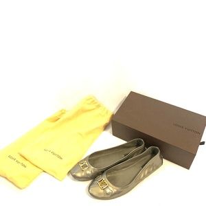 AUTHENTIC Silver+Gold Louis Vuitton loafer flat 11
